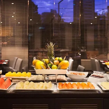 HOTEL in AVENIDA IBIRAPUERA , QUARTO LUXUOSO , CUSTO BENEFÍCIO-2