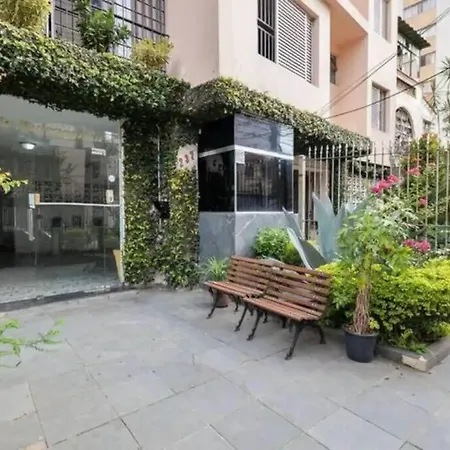 Lindo apartamento com 3 Quartos e Sacada na Liberdade-2