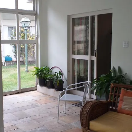 Suite com Cama de Casal e Acesso Privativo-2