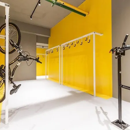 Belíssimo Studio no Brás com Piscina/Metrô Brás-3