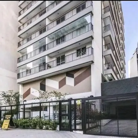 Studio Black House com garagem gratuita, piscina, ao lado do metrô e 25 de março-2