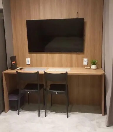 Studio Campo Belo 301-2