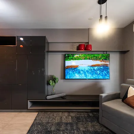 4 Studios Luxo Varanda Cozinha Equipada Piscina Academia Garagem WiFi Perto do Metrô Praça da República São Paulo-2