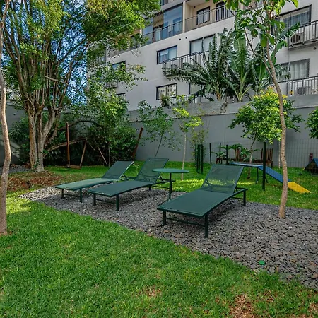 By Dabra House: Studios completos em Moema em frente ao shopping Ibirapuera-2