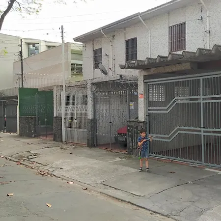 Casa 3 dormitórios com garagem no Tatuapé-2