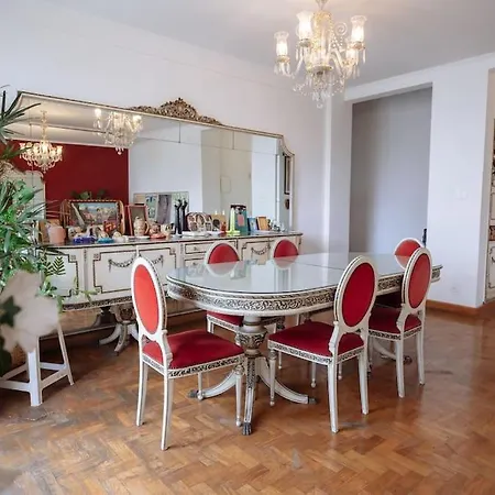 Extravagance In Heart Of Sp-3