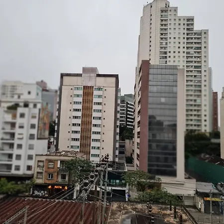 Apto Frei caneca prox Av Paulista-3