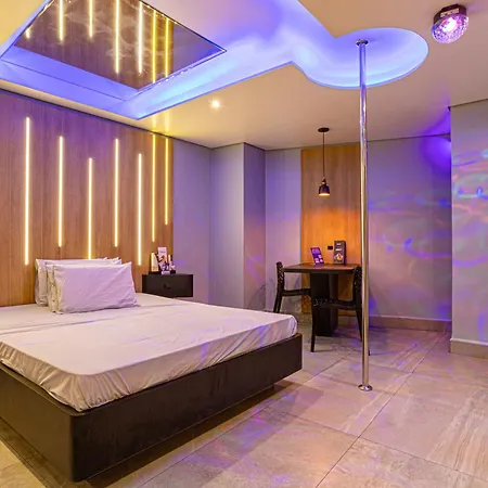 Euphoria Motel-2