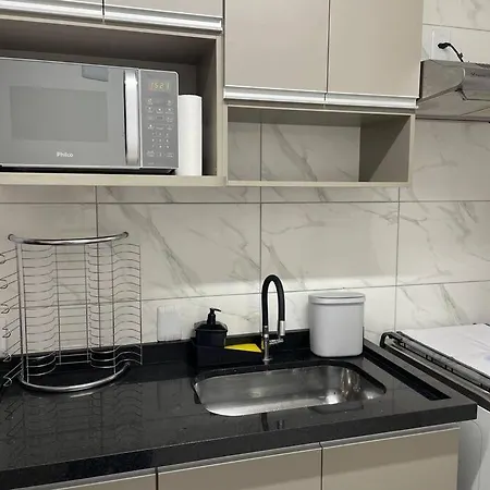 Apartamento 02 com tudo para excelente acomodação-3