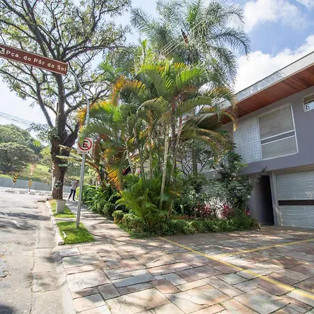 Apartamento com 2 Quartos em Alto de Pinheiros-2