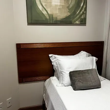 1701 Vila Olimpia com Luxo e Aconchego-2
