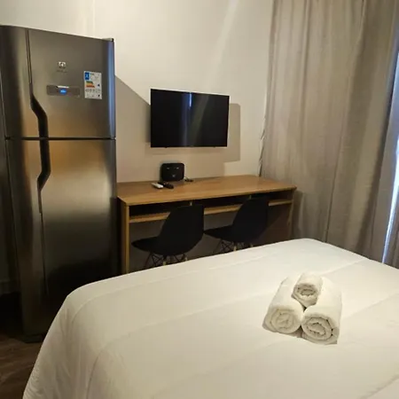 Studio Vila Madalena, Metrô, Moderno-3