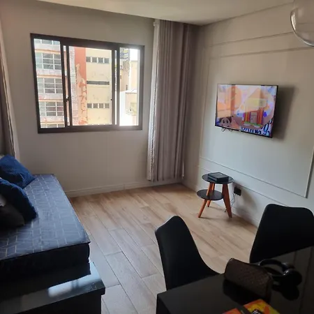 Living Room - Apto completo com um quarto-3