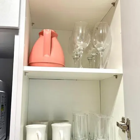 Apartamento nos Jardins a 150m da Av Paulista HL 02-3