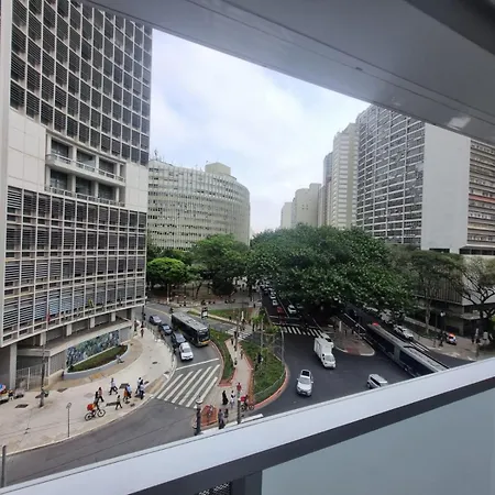 Apto completo no coração de SP, 605-2