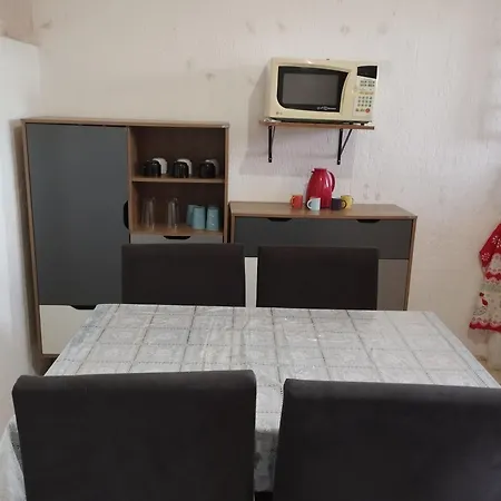 Apartamento 01 Jardim Peri Quarto Cozinha Banheiro-2
