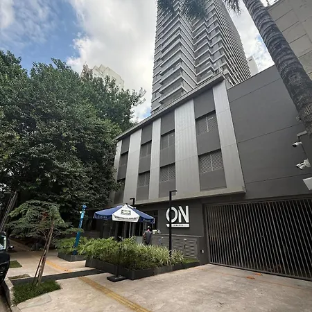 Novo e completo Studio em Moema-14 andar-ONJurupis-2