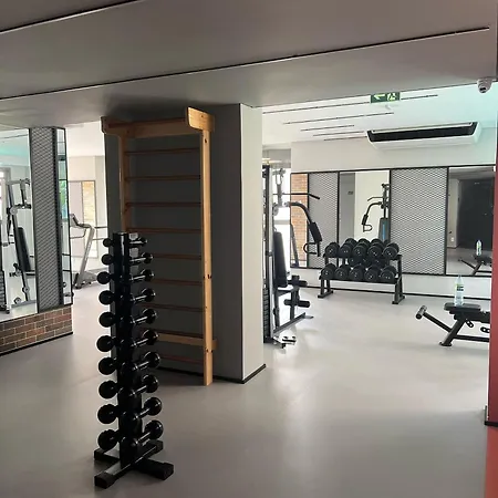 Studio moderno em Pinheiros, próximo a Faria Lima-3