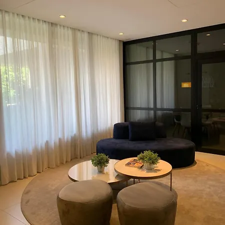Studio com Varanda na Vila Madalena-2