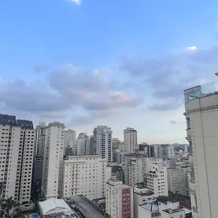 Apartamento nos Jardins a 150m da Av Paulista HL 02-2