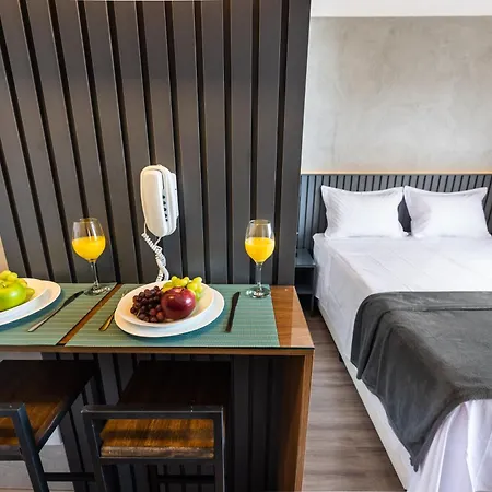 BHaus Moov Brás - Cama Queen - 16o andar - Sem Vaga de Garagem - Piscina - Academia - Lavanderia - Recepção 24h - Próximo ao metrô-2