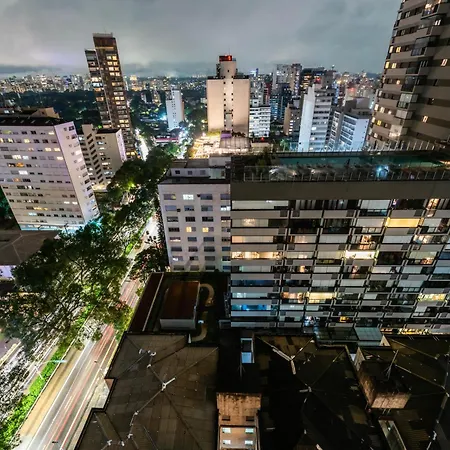 BHaus VN Oscar Freire - Studio compacto 20m2 Silencioso com Varanda - Vista Jardins 17o andar - Coworking - Locker - Minimercado - Academia - Lavanderia - Ao lado do Metrô - Estacionamento pago no prédio - OF8-2