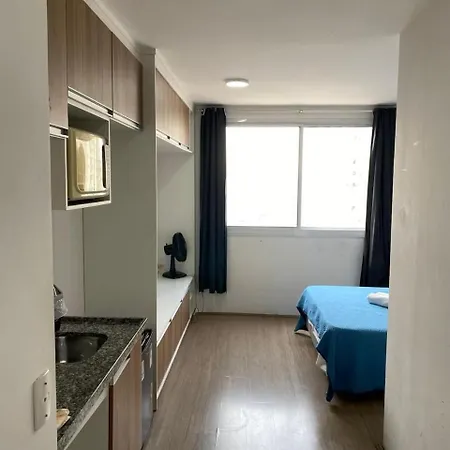 Glamoroso Studio no Brás com Piscina/Metrô Brás-3