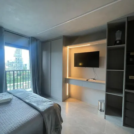 Madrid Apartment-2