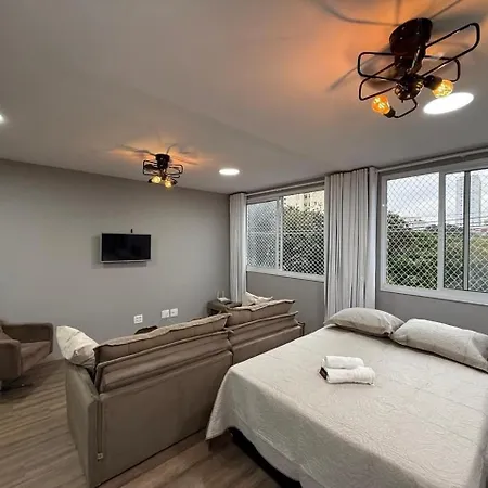 Familia Apartamento no Brás com Piscina/Metrô Brás-3