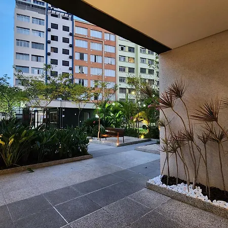 Apartamento com VISTA - PISCINA - SAUNA - GARAGEM - SANTA CECILIA-3