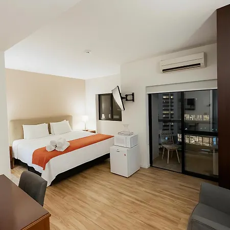 Flat 4 Estrelas Jardim Europa-3