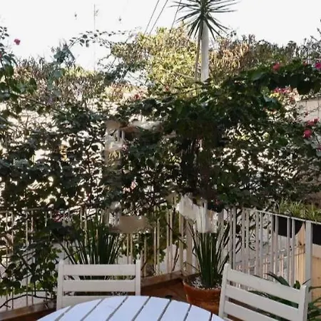 Linda casa ao lado do parque-2