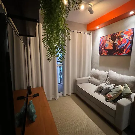 STUDIO MODERNÍSSIMO no Coração da Cidade Totalmente Equipado-2