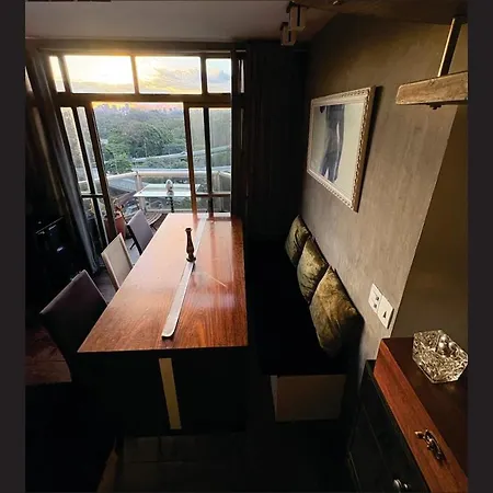 Apartamento duplex com muito charme próximo ao Parque Ibirapuera-2