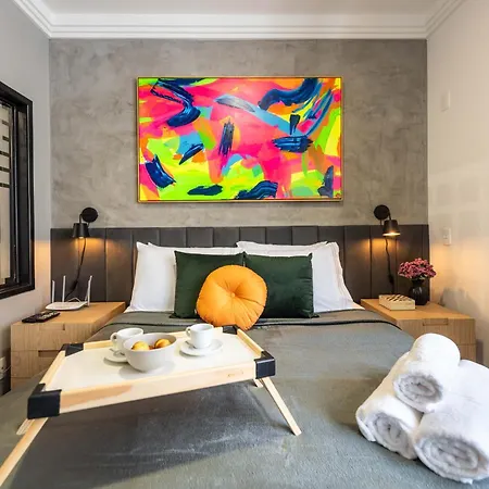 P97 - Novo Apartamento Bhaus Jardins Oscar Freire Paulista - 9o andar - Vaga de Garagem - Restaurante Galeto's no Térreo - Poeta Drummond-3