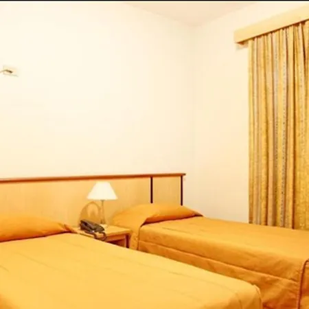 Travel Inn Conde Luciano-2