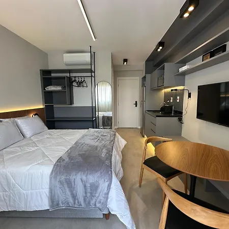 Stay In Vila Olímpia- Amplo, confortável ao lado da G4 educação-2