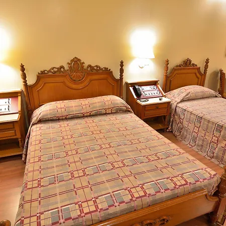 Hotel Castelar-2