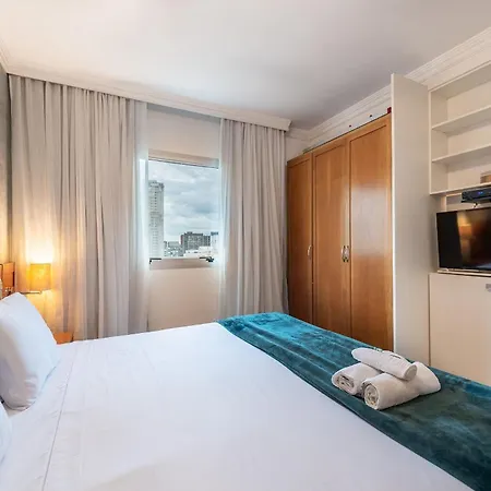 Cozy Flat Oscar Freire- Pool-Gym-Ac-Parking-3