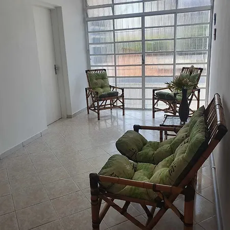 Hostel Airport Rooms-3