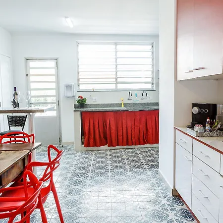 Aluguel de Suítes por Temporada em Alto de Pinheiros-3