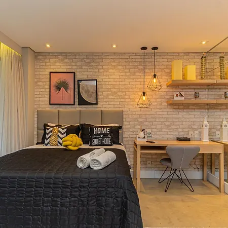 Solenn Studio - Varanda, Vaga e Ar no Brooklin-3