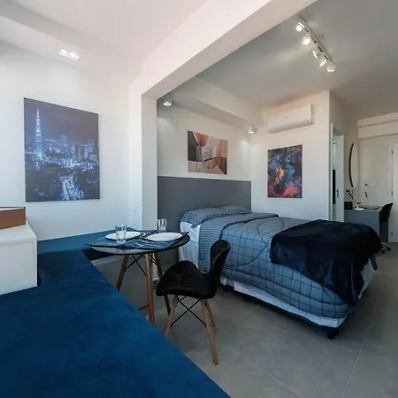 Hub Alto da Boa Vista Apartments-3