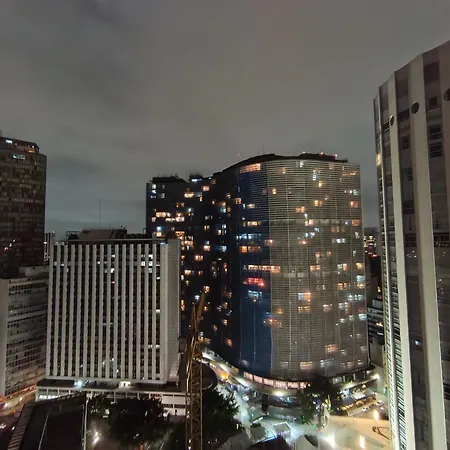 Top República, para compras, turismo e conforto, com rooftop, piscina e saúna!-2