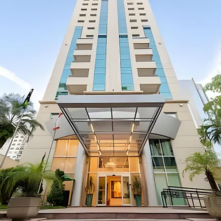 Flat no hotel QS Oscar Freire perto do HC-3