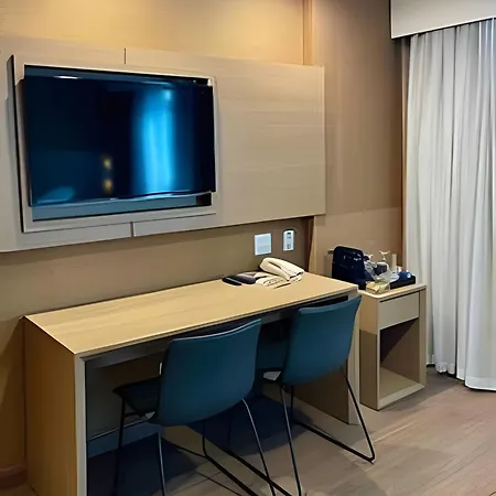 Flat incrível hotel Wynd. Ibirapuera, com vaga-2