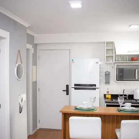 Cozy And Practical 5 Min From Airport-3
