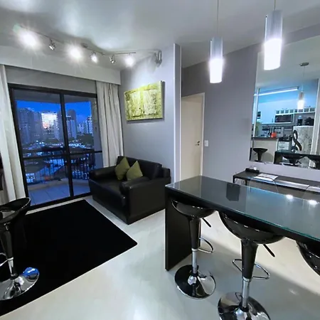 Apartamento Completo Business Comfort Home Office,Ar condicionado Quente e Frio, Estação de Trabalho, perto dos principais locais de eventos da zona sul, WiFi 500MB-2