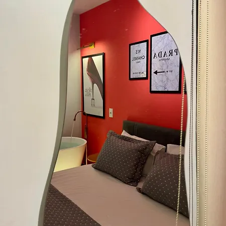 Doce Refúgio BV , Apartamentos com Banheira de Imersão , Estacionamento, Piscina , Tv 58 polegadas, Decorações Temáticas, Bairro da Bela Vista-3