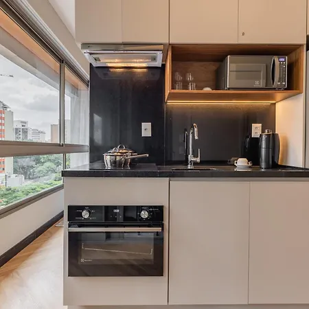 Stay Home Luxo - Itaim Bibi&Jardim Europa - Rua Icônica, Alta Gastronomia nos arredores - Apartamentos Decorados, Academia Top, Prédio Novíssimo-2